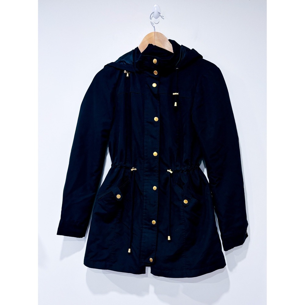 VERO MODA Black windbreaker jacket | Cinched Utility | Smallโ